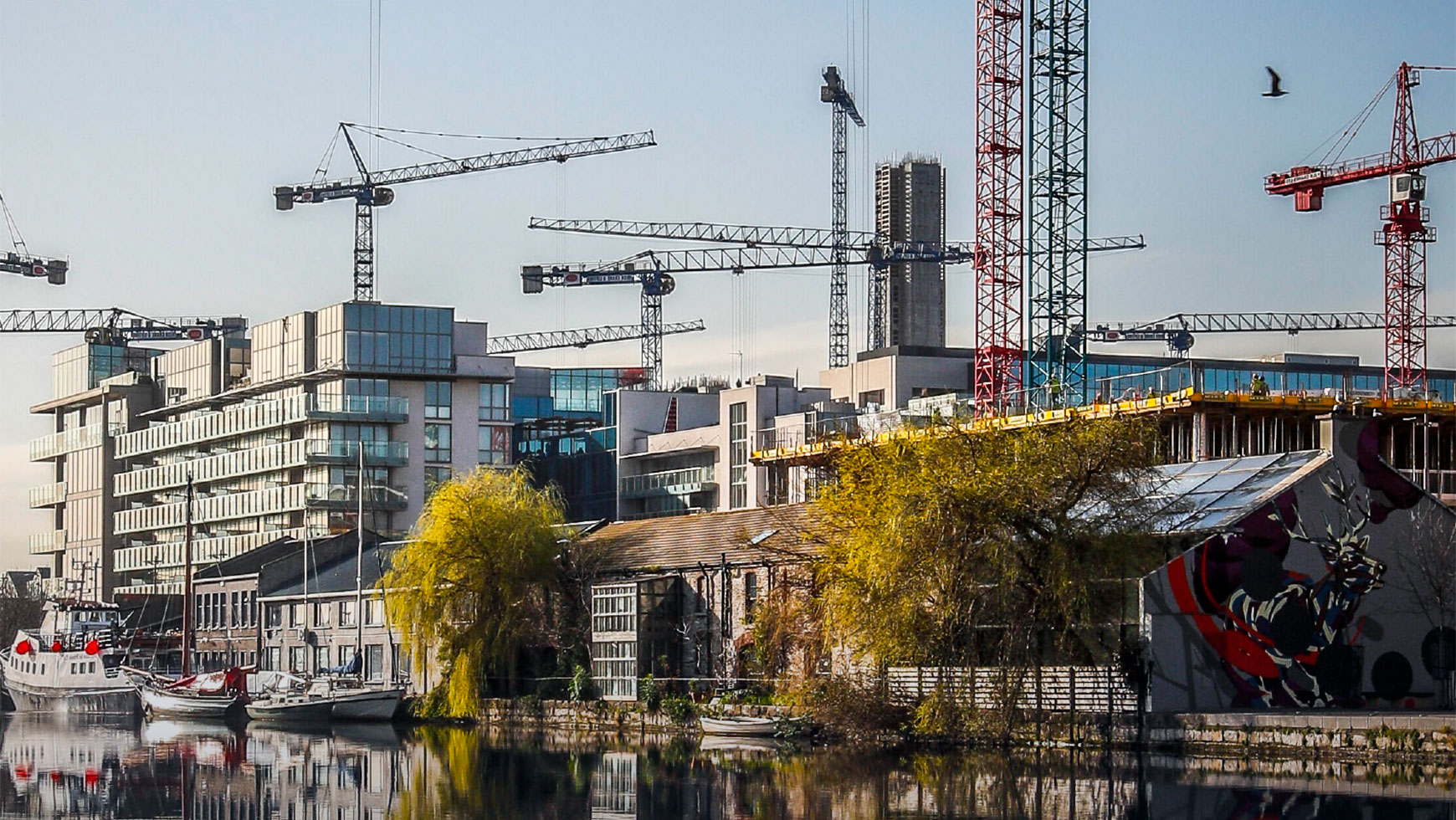 Dublin Business Activity Shows Solid Increase in Q4